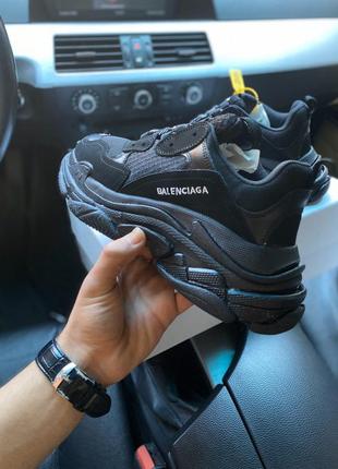 Кросівки balenciaga triple s кроссовки4 фото