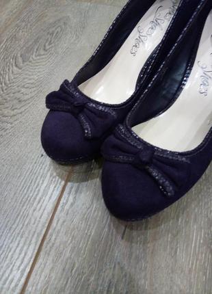 Marks & spencer фіолетові замшеві туфлі човники з бантом на платформі5 фото