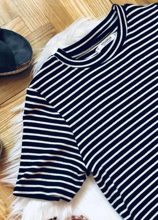 Чорне плаття в полоску pull&bear 2