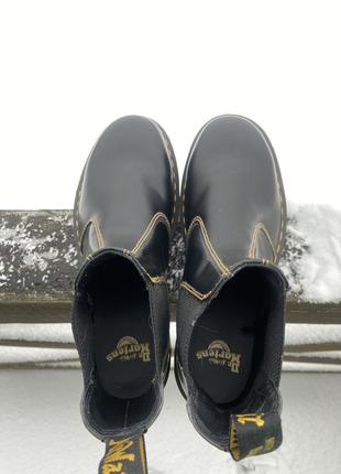 Чоловічі черевики dr.martens