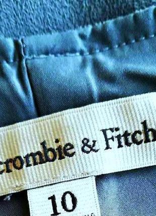 Практичное женственное платье известного американского бренда abercrombie & fitch.4 фото