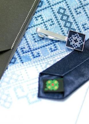 Вышитый галстук с зажимом синее трио4 фото