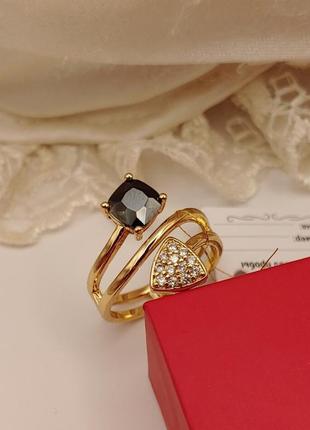 Роскошная позолоченная кольца с черным албанитом и белыми фианитами🖤🤍 размер 18.2 фото