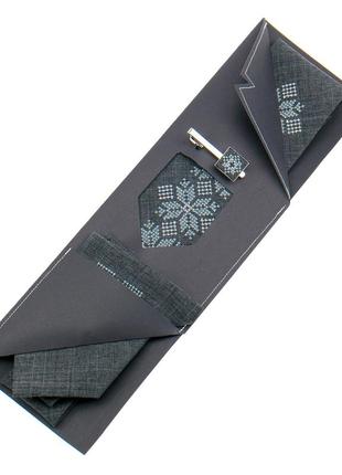 Вишита краватка з хустинкою та зажимом №854