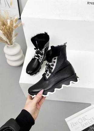Кожаные зимние женские кроссовки/спортивные ботинки на дубленке7 фото