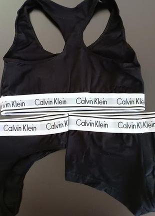 Женский черный комплект нижнего белья calvin klein тройка топ+стринги+шорты