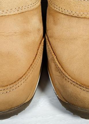 Утеплені нубукові жіночі черевики salomon waterproof оригінал, розмір 403 фото