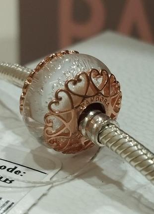 Шарм «радужный белый» rose