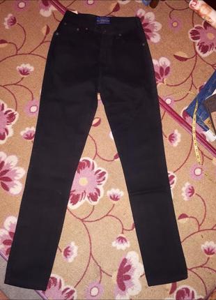 Фирменные винтажные 🖤 черные джинсы 🖤 100%cotton.