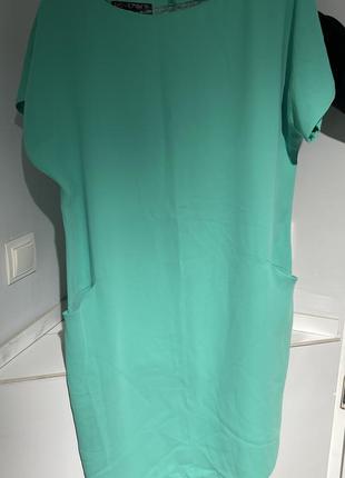 Платье зеленого оттенка2 фото