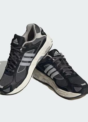 Кросівки adidas response cl 42