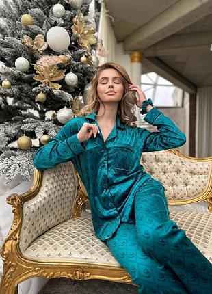 Жіноча піжама  victoria's secret бархат хс с м л хл