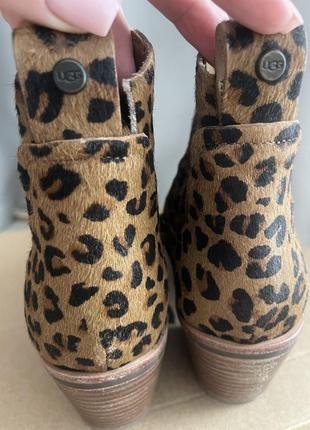 Ботільони жіночі з тигровим принтом з натуральної шкіри