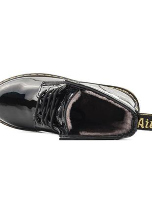 Чоботи dr. martens розпродаж