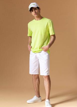Мужская салатовая футболка из хлопка defacto