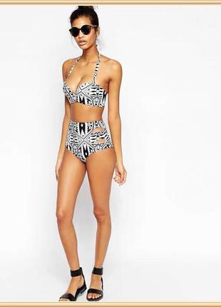 Купальник с высокими трусиками