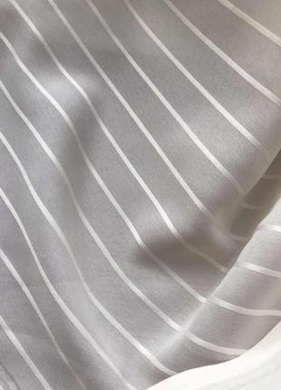 Відріз сорочкового (для блузки) натурального матеріалу 198 см завдовжки й 140 см завширшки