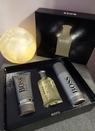 Парфумований подарунковий набір для чоловіків hugo boss boss bottled