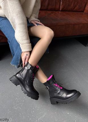 Зимние ботинки из люксовой кожи
=barbilioni=
цвет: черный, натуральная кожа9 фото