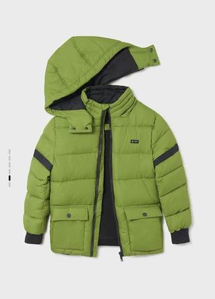 Продається куртка зимова mayoral для хлопчика