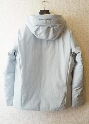 Мужская куртка-пуховик bosideng, бело-серого цвета.