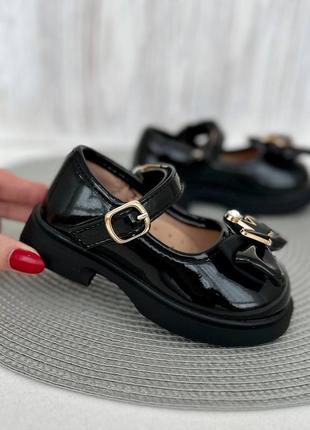 Неймовірно гарні 😍 дитячі туфлі лаковані для дівчинки