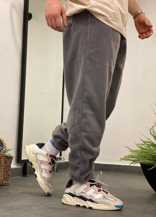 Мужские зимние спортивные штаны плюшевые черные оверсайз брюки флисовые (b)