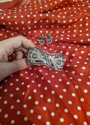 Браслет бижутерия,блестящие камушки,