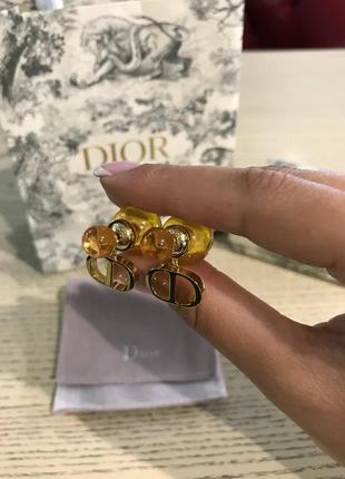 Брендові сережки у позолоті