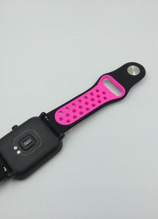 Силиконовый ремешок sport nike style для xiaomi amazfit bip / lite / 20 мм черный / розовый 1674p9 фото