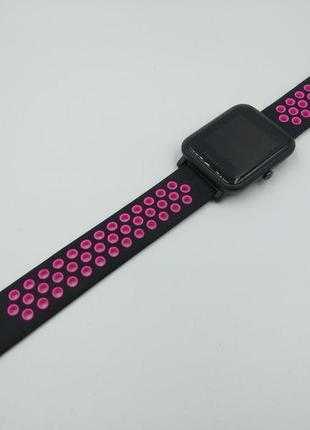 Силиконовый ремешок sport nike style для xiaomi amazfit bip / lite / 20 мм черный / розовый 1674p6 фото