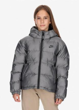 Оригінальні дитяча куртка 🧥 від бренду nike