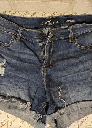Шорти стрейч-джинс від бренда hollister