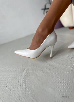 Женские туфли на шпильке белые эко кожа6 фото