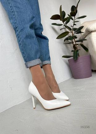 Женские туфли на шпильке белые эко кожа3 фото