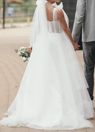 Весельное платье корсет