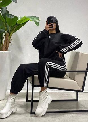 Теплый спортивный костюм оверсайз adidas