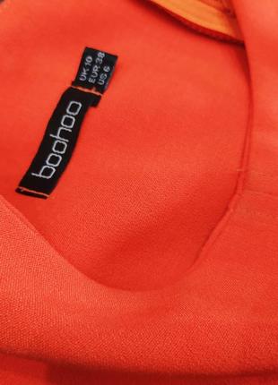 Яскраве плаття boohoo