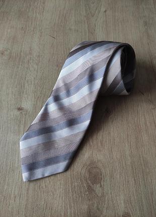 Шикарный мужской шелковый галстук hugo boss, оригинал. италия.