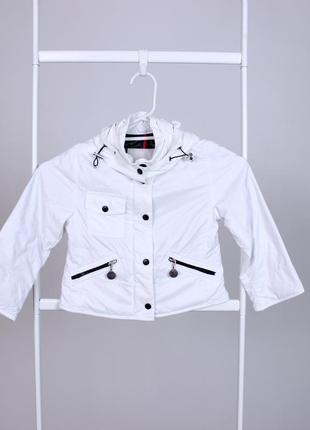 Детская куртка moncler монклер белая 3а 98 см