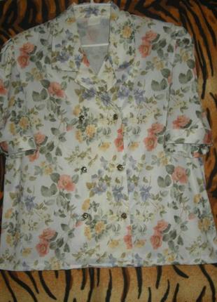Блуза яркой весенней расцветки,р.52