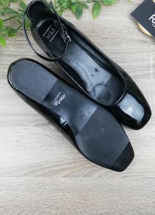🌿39🌿европа🇪🇺 marks&spencer. красивые базовые туфли на удобном каблучке4 фото