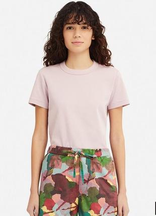 Футболка uniqlo