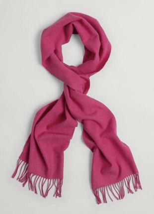 Прекрасний якісний шарф gant рожевого кольору із натуральної вовни