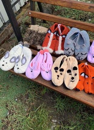 Новорічний подарунок і не тільки! ручна вʼязка домашніх капців у вигляді тварин.