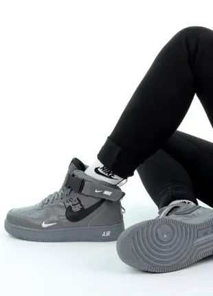 Черевики nike air force high gray жіночі чоловічі ❄️ теплі зимові черевики чоботи fur хутро ☔️🌧2 фото