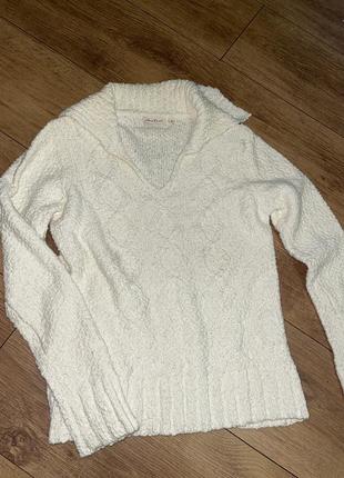 Белый оригинальный свитер очень теплый свитерик1 фото