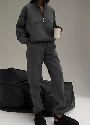 Костюм спортивный женский на флисе оверсайз свитшот на молнии брюки джоггеры на высокой посадке с карманами качественный стильный графитовый