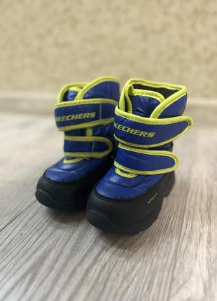 Детские зимние дутики skechers