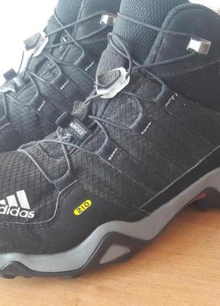 Зимние ботинки adidas terrex мембрана gore-tex р39 ст25см. оригинал